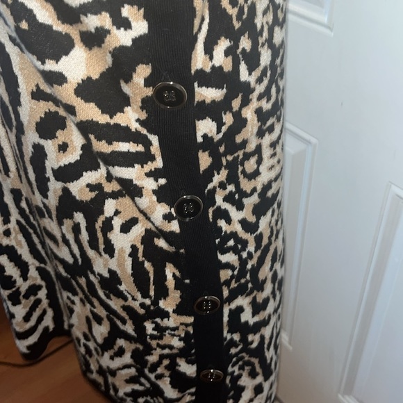 Chico’s women’s Leopard-Print Mock Neck Sweater Tunic size 1 US medium - Picture 5 of 10